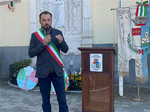 Segnalazioni di presunti tentativi di rapimento davanti alle scuole: nessun riscontro da parte delle autorità